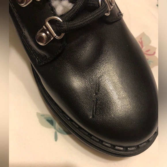 Winter Boots - Picture 6 of 9